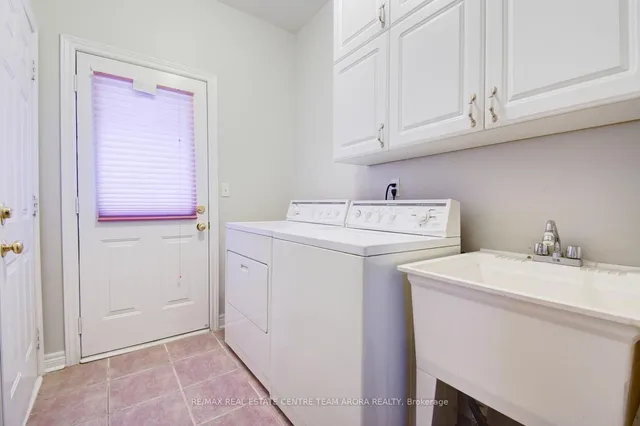 Additional image 31 of 595 Warhol Way