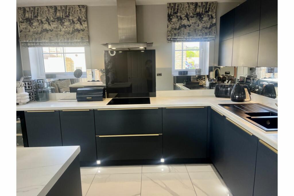 Additional image 5 of Clifford Drive, Bury, BL9