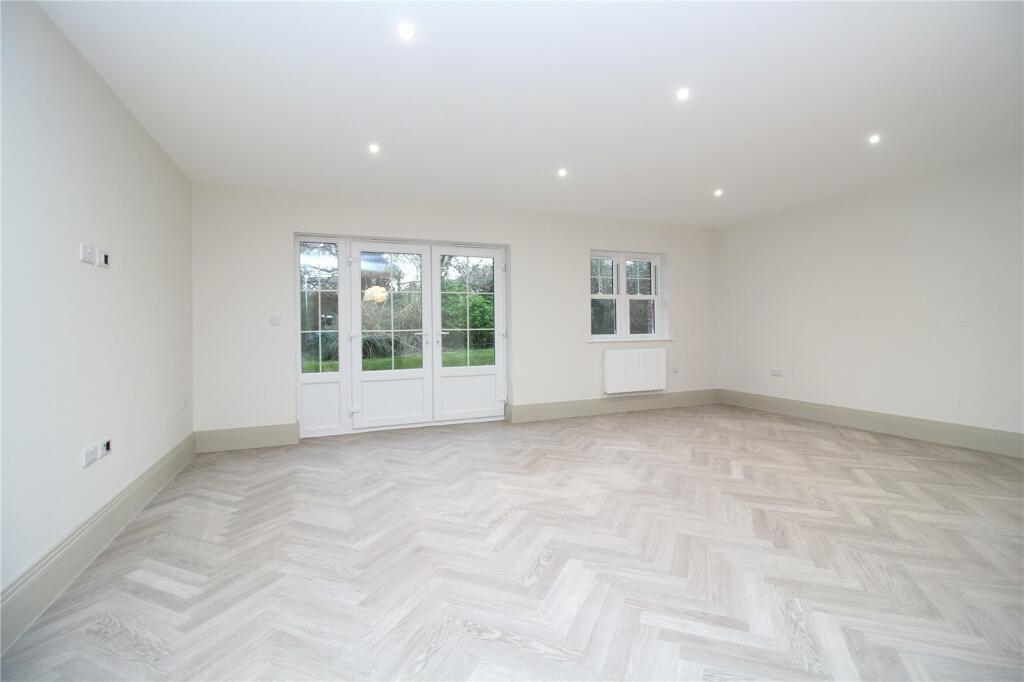 Additional image 3 of Chewton Farm Road, Highcliffe, Dorset, BH23