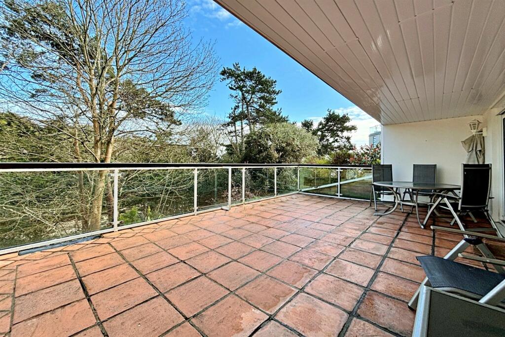 Additional image 5 of Alum Chine