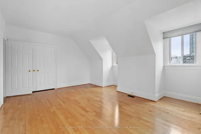 Additional image 23 of 65 Elgin Ave