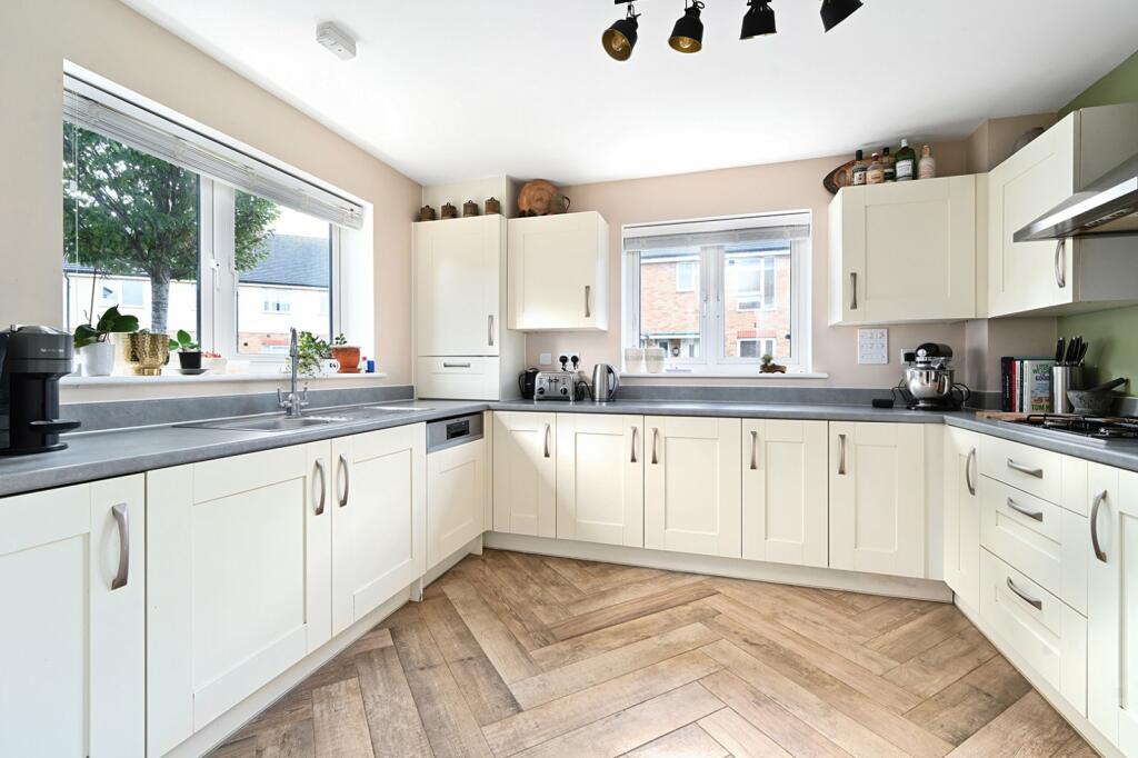 Additional image 4 of Longshore Drive, Shoreham, BN43