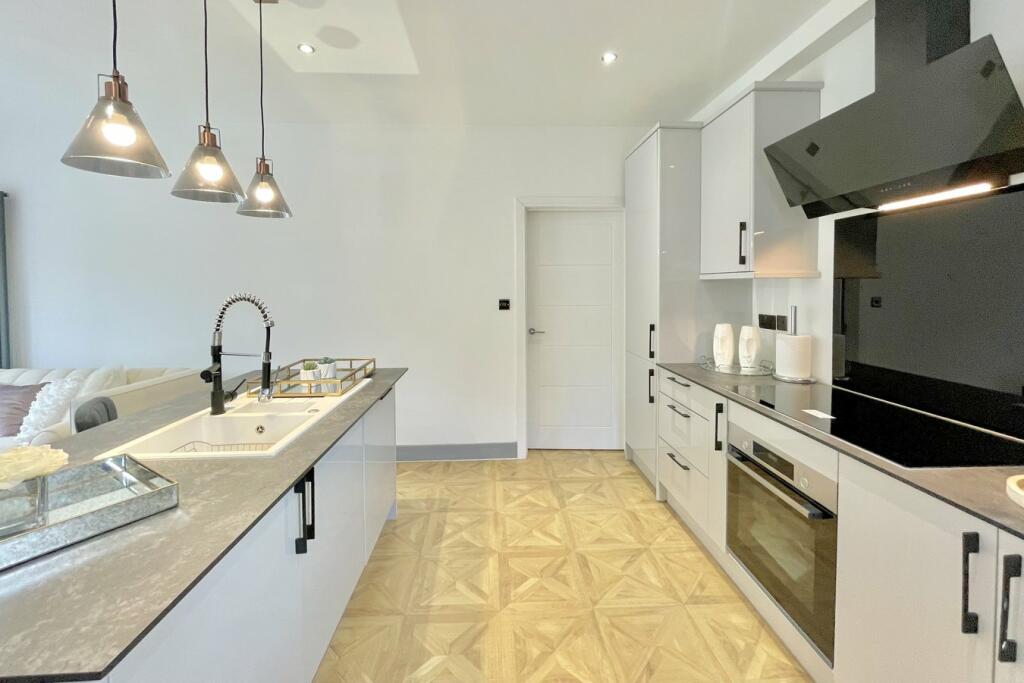 Additional image 5 of Richmond Park Avenue, Queens Park, Bournemouth, BH8