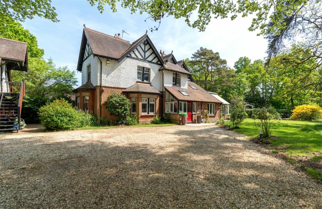 Additional image 29 of Smugglers Lane, Colehill, Wimborne, Dorset, BH21