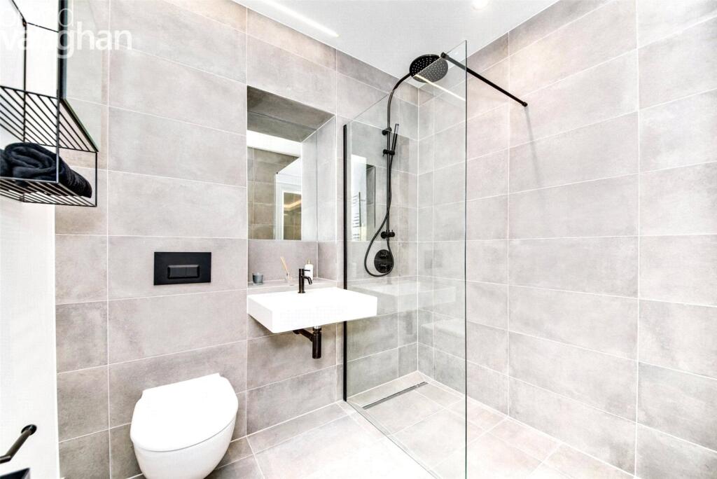 Additional image 12 of Gloucester Place, Brighton, BN1