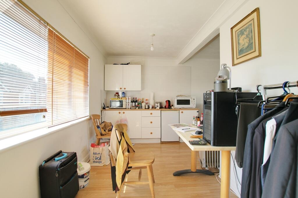Additional image 4 of 15-16 New Broadway, Worthing, West Sussex, BN11 4HP