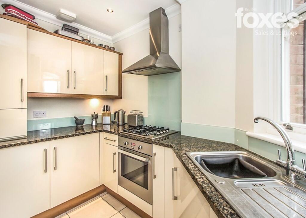 Additional image 5 of Pirbright House, West Cliff Gardens, Bournemouth, Dorset, BH2 5HL