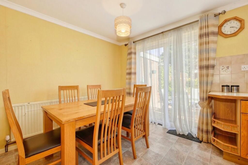 Additional image 20 of Drake Avenue, Eastbourne, BN23