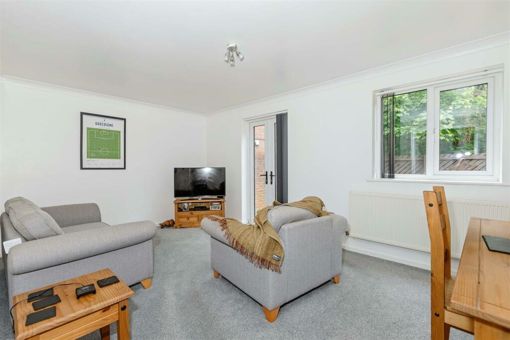 Additional image 3 of Lewis Court, Worthing, BN13 3RJ