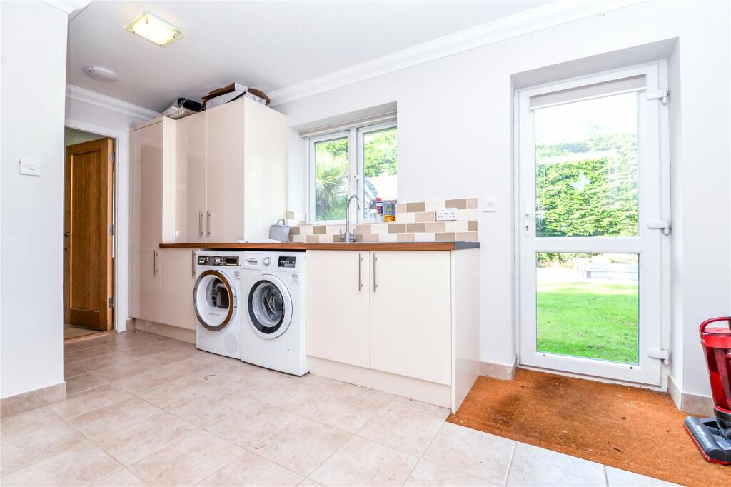 Additional image 3 of Barton Common Road, Barton On Sea, New Milton, Hampshire, BH25