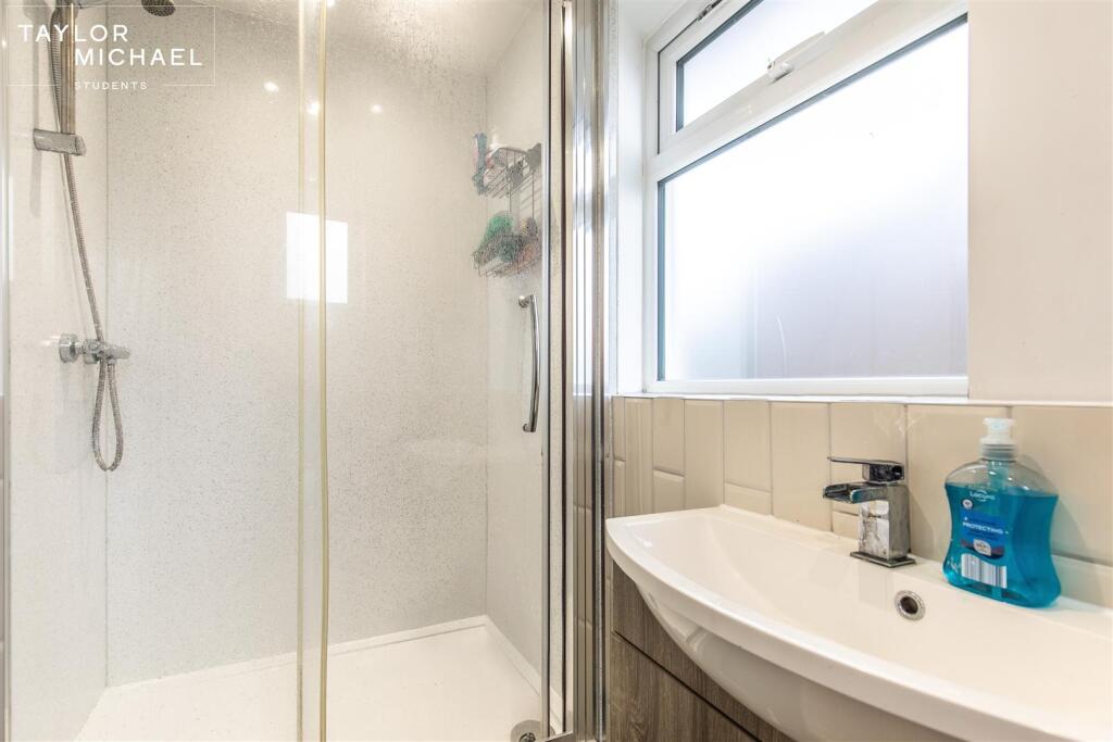 Additional image 8 of Buller Road, Brighton