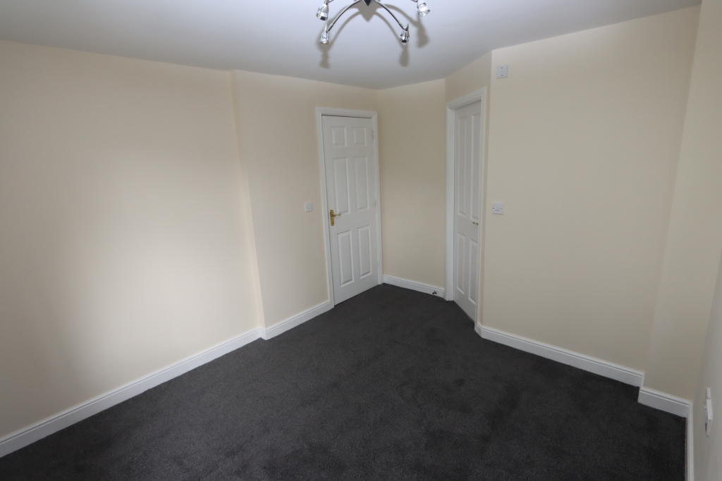 Additional image 15 of Dewham Close,Westhoughton,Bolton,BL5 *** PETS WELCOME ***