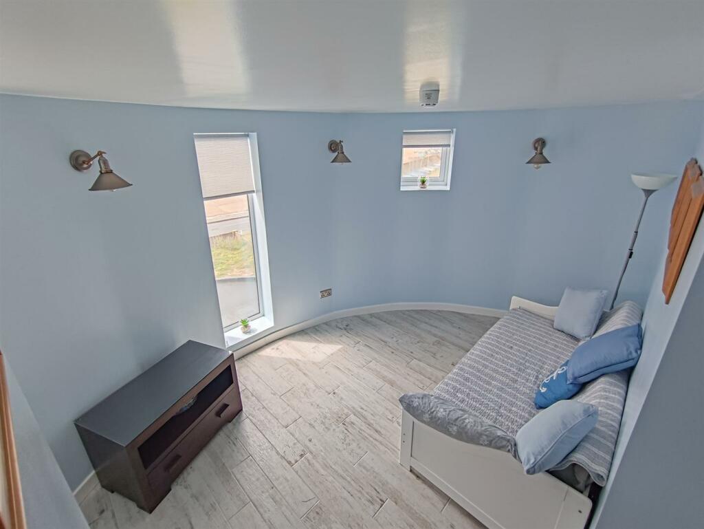 Additional image 15 of SEAFORD SEAFRONT