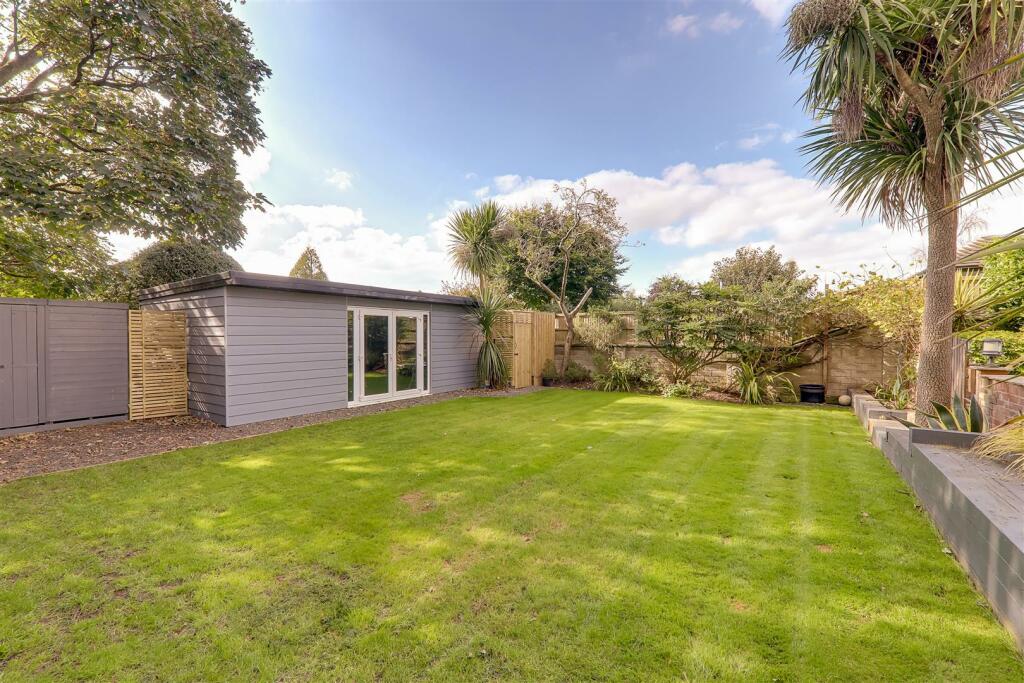 Additional image 28 of Hillside Avenue, Worthing