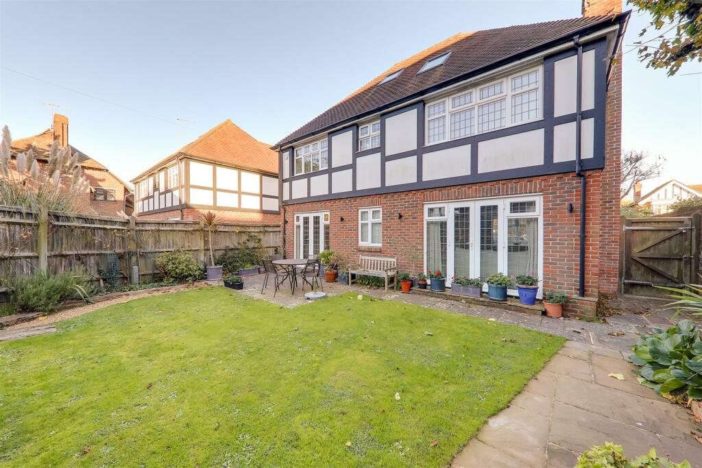 Additional image 24 of High Beeches, Worthing