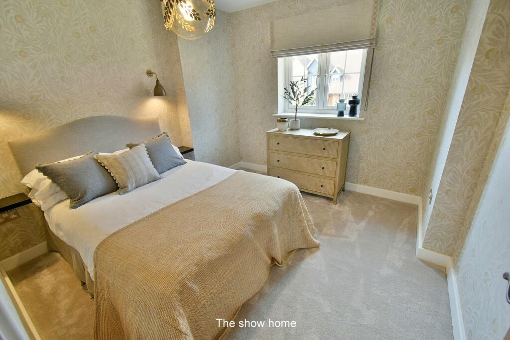 Additional image 18 of The Warren, Badgers Walk, Ferndown, BH22