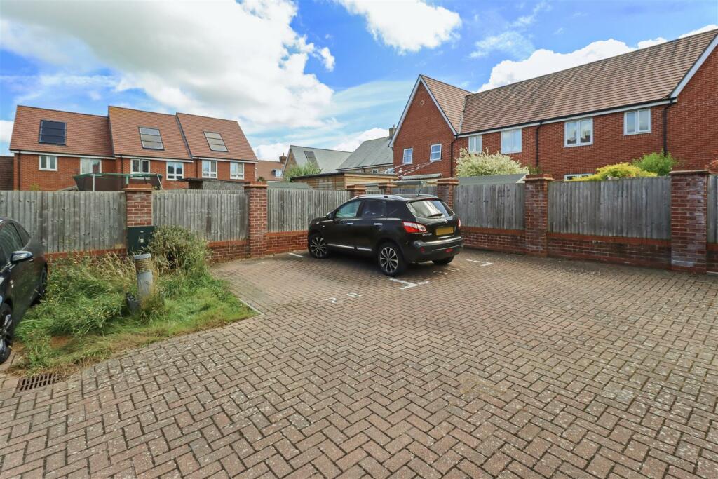 Additional image 25 of Hawksley Crescent, Hailsham