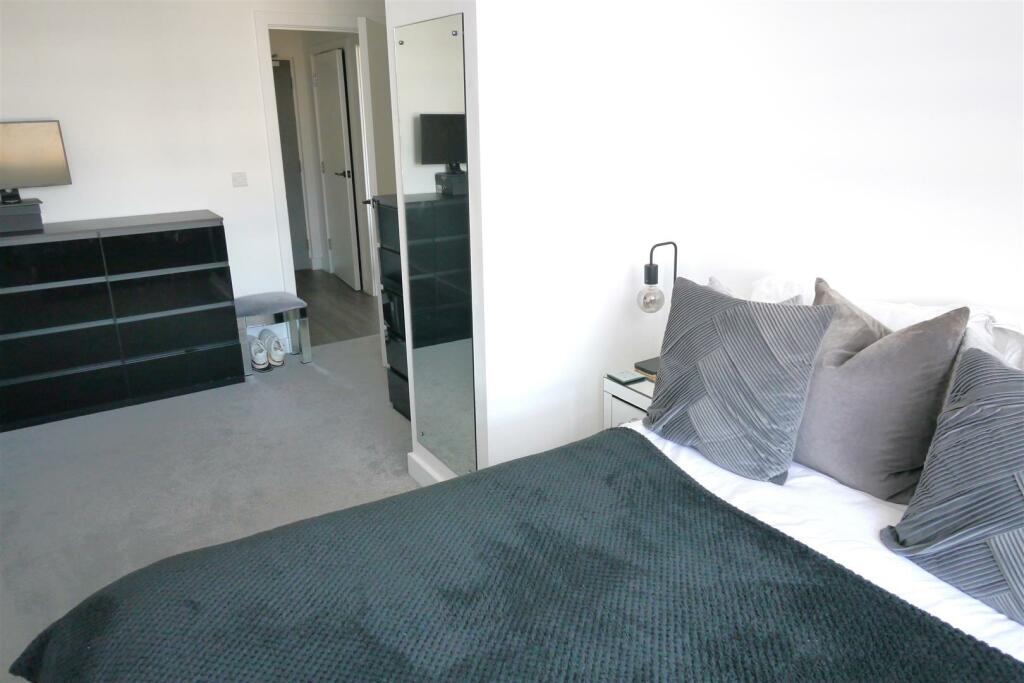 Additional image 7 of Skyline Apartments,The Causeway