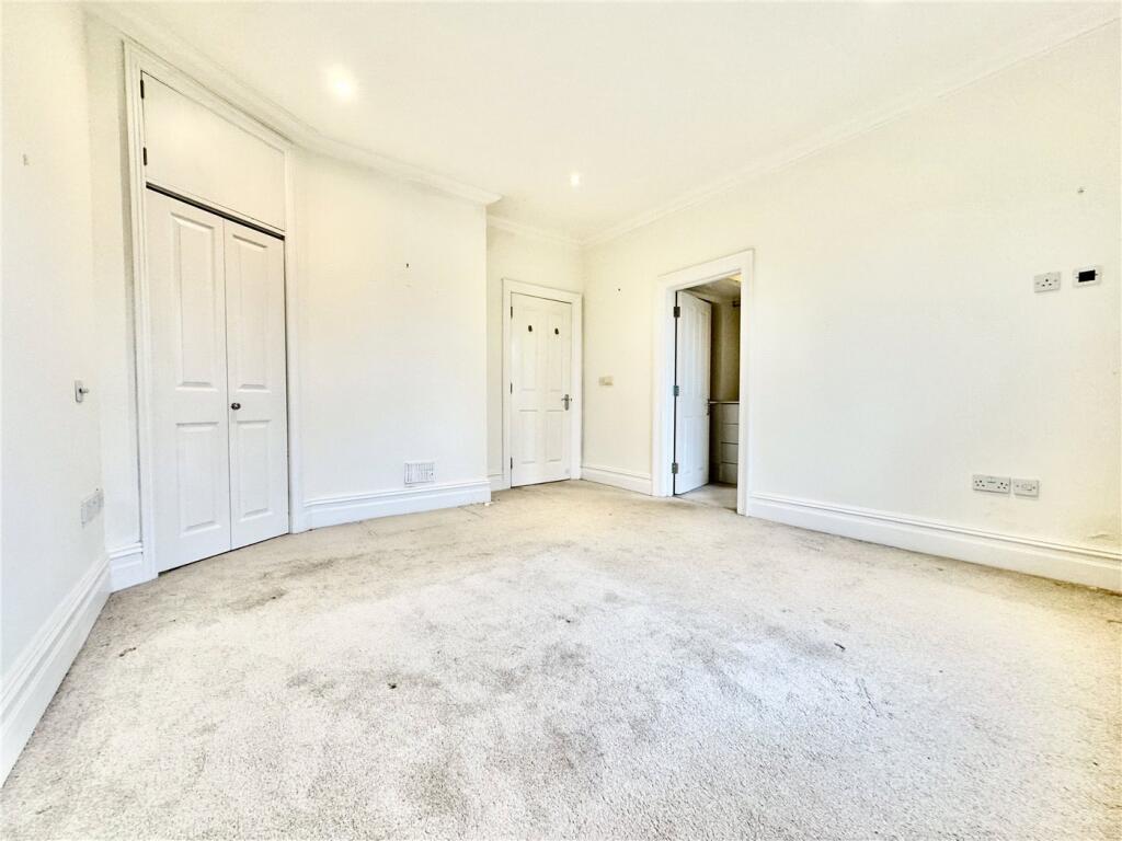 Additional image 7 of Alumhurst Road, Bournemouth, BH4