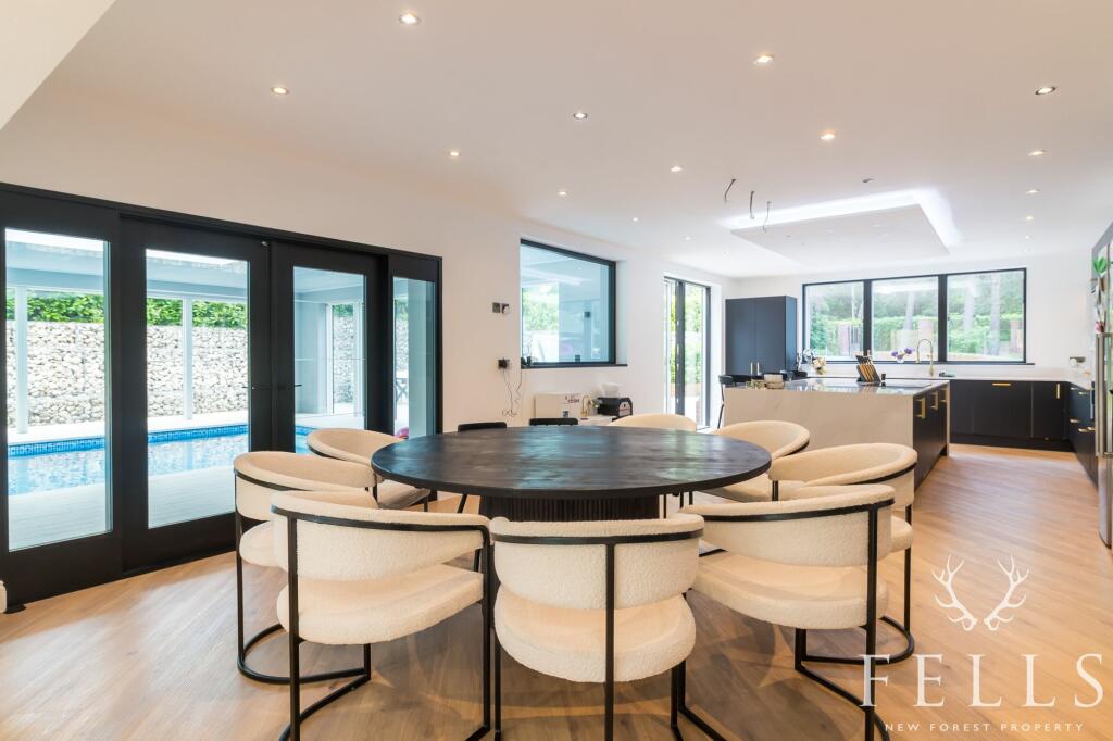 Additional image 6 of Avon Avenue, Avon Castle, Ringwood