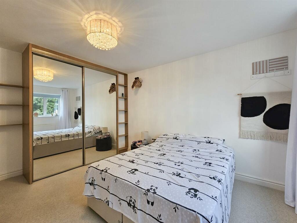 Additional image 16 of Beachy Head Road, Eastbourne, BN20 7QP