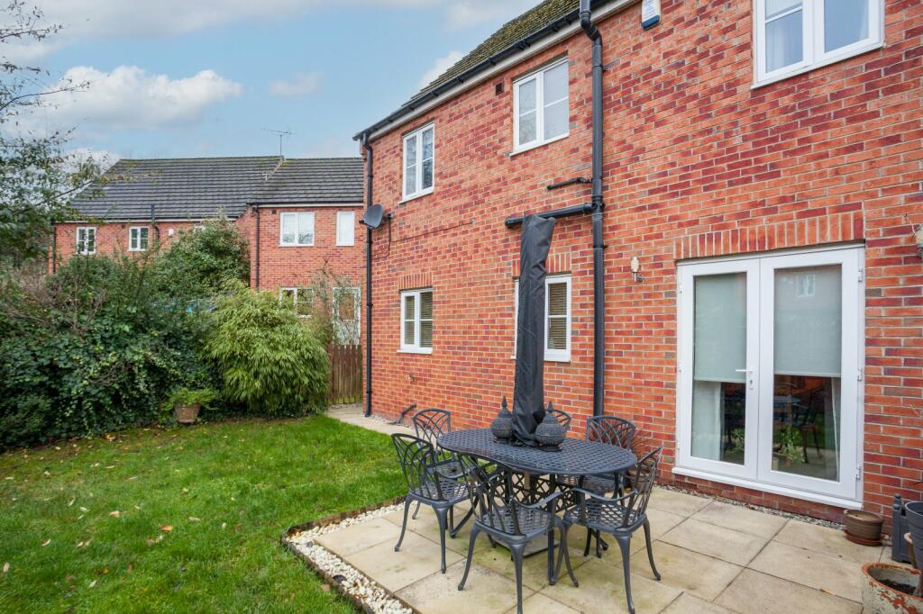 Additional image 15 of Hawthorn Lane, Cleckheaton, BD19