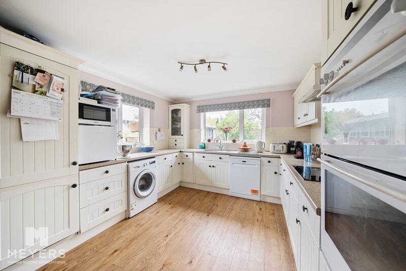 Additional image 4 of Sandhills Crescent, East Burton, BH20