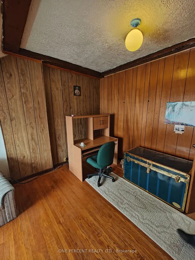 Additional image 5 of 33 Grove Ave