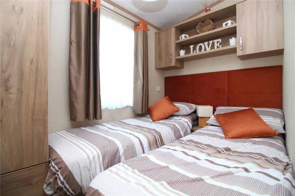 Additional image 6 of Chewton Sounds, Naish Estate, Barton On Sea, Hampshire, BH25