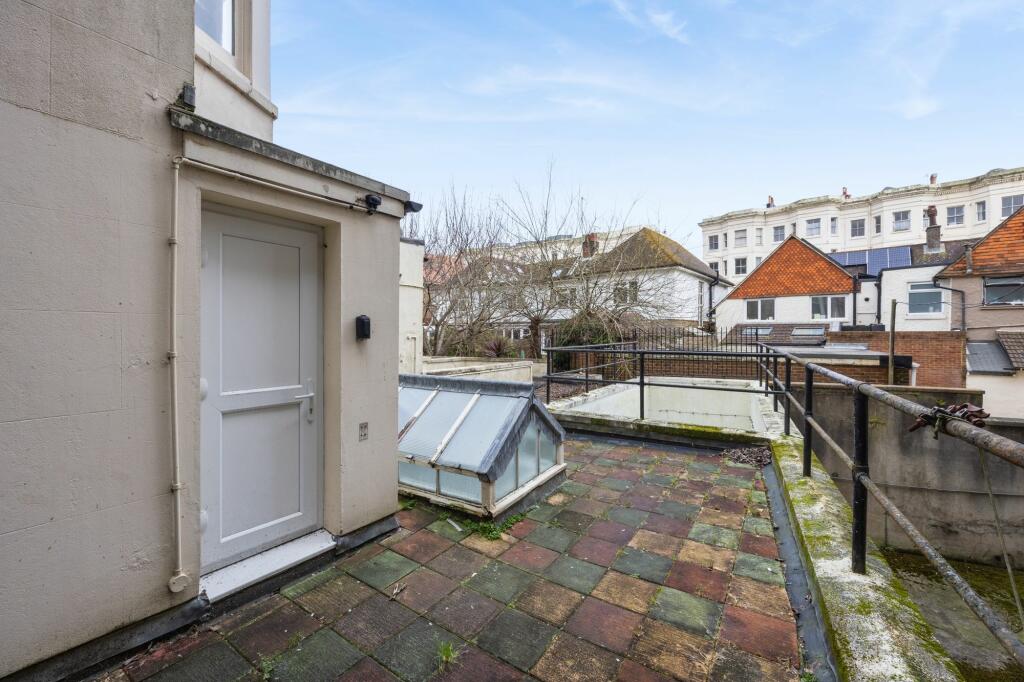 Additional image 22 of Adelaide Crescent, Hove, BN3