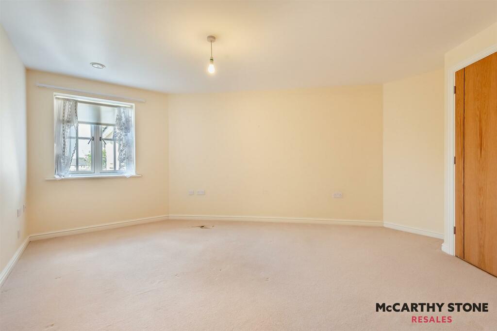 Additional image 14 of Cornmantle Court, Parsonage Barn Lane, Ringwood, Hampshire, BH24  1WJ