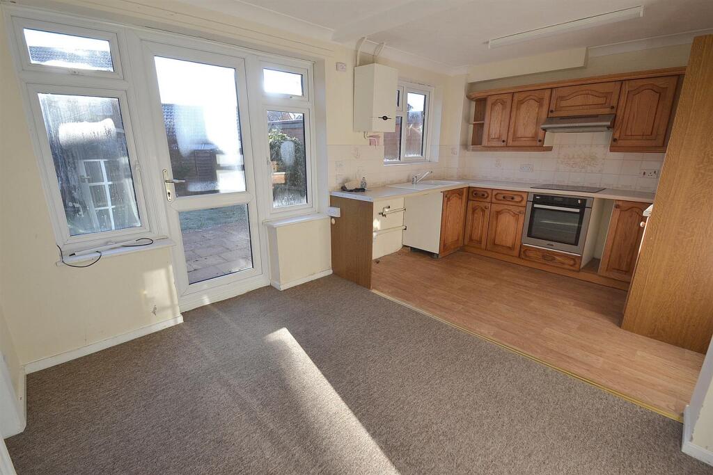 Additional image 6 of Beuzeville Avenue, Hailsham