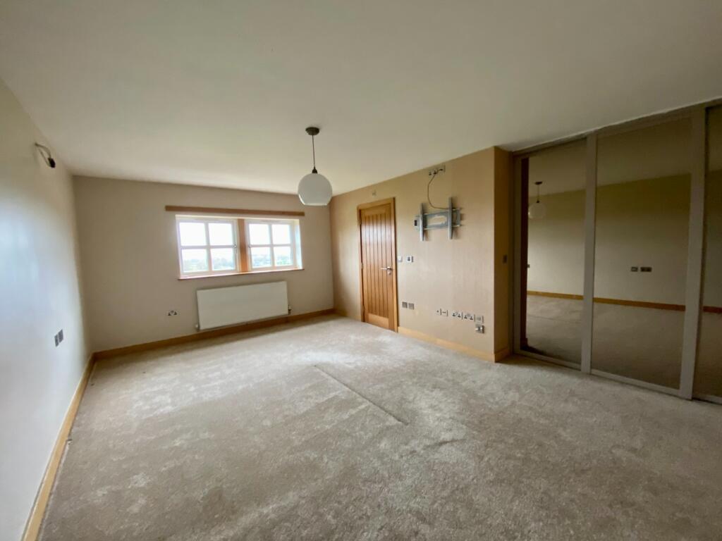 Additional image 18 of Morris Fold Barn, Slack Fold Lane, Farnworth, Bolton, Lancashire, BL4 0LJ