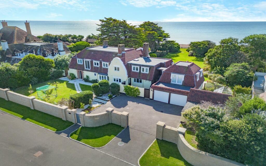 Seafield Road, East Preston, Littlehampton, West Sussex