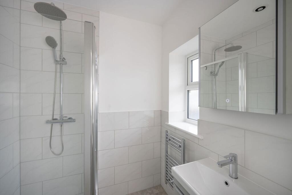 Additional image 9 of Clarendon Road, Christchurch, BH23