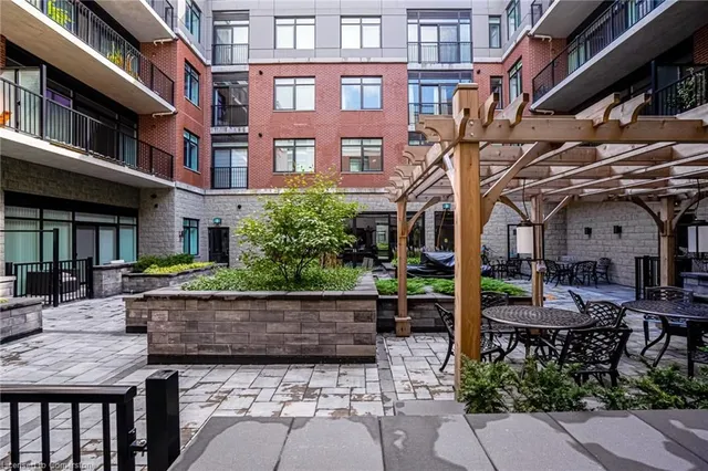 Additional image 25 of 1 Redfern Ave Unit 118