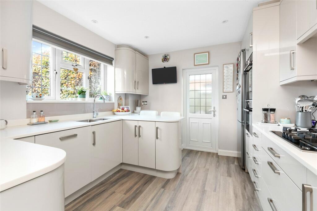 Additional image 4 of Sea Road, East Preston, Littlehampton, West Sussex, BN16