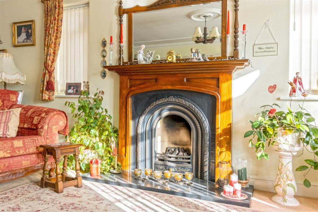 Additional image 4 of Manor Road, Lancing