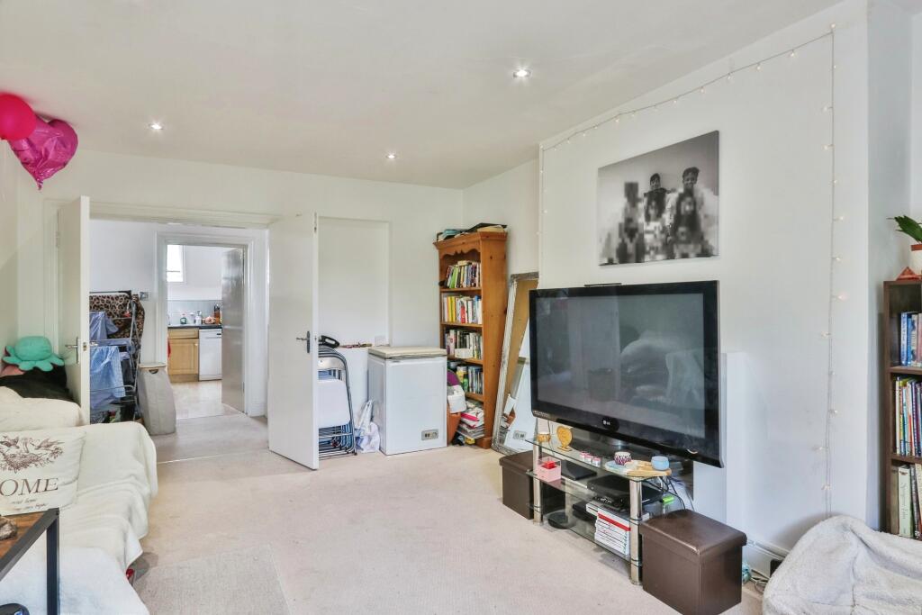 Additional image 7 of Wimborne Road, BOURNEMOUTH, Dorset, BH2