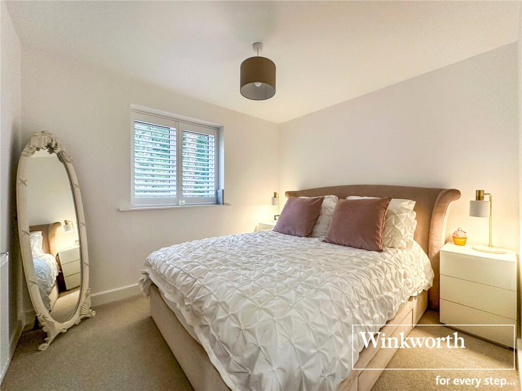 Additional image 8 of Wimborne Road East, Ferndown, BH22