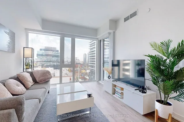 Additional image 4 of 158 Front St Unit 1412