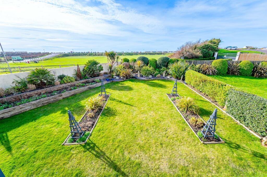 Additional image 23 of Corsica Close, Seaford