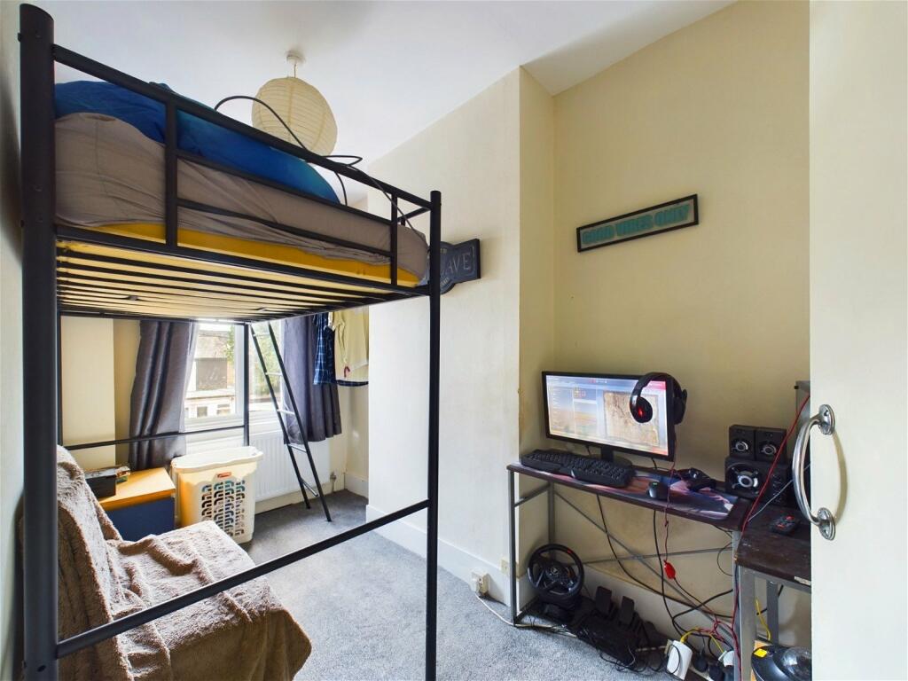 Additional image 6 of Cross Street, Worthing, BN11 1UP