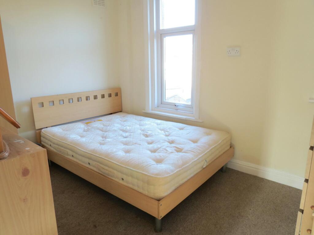 Additional image 4 of 4 bedroom Maisonette in Charminster