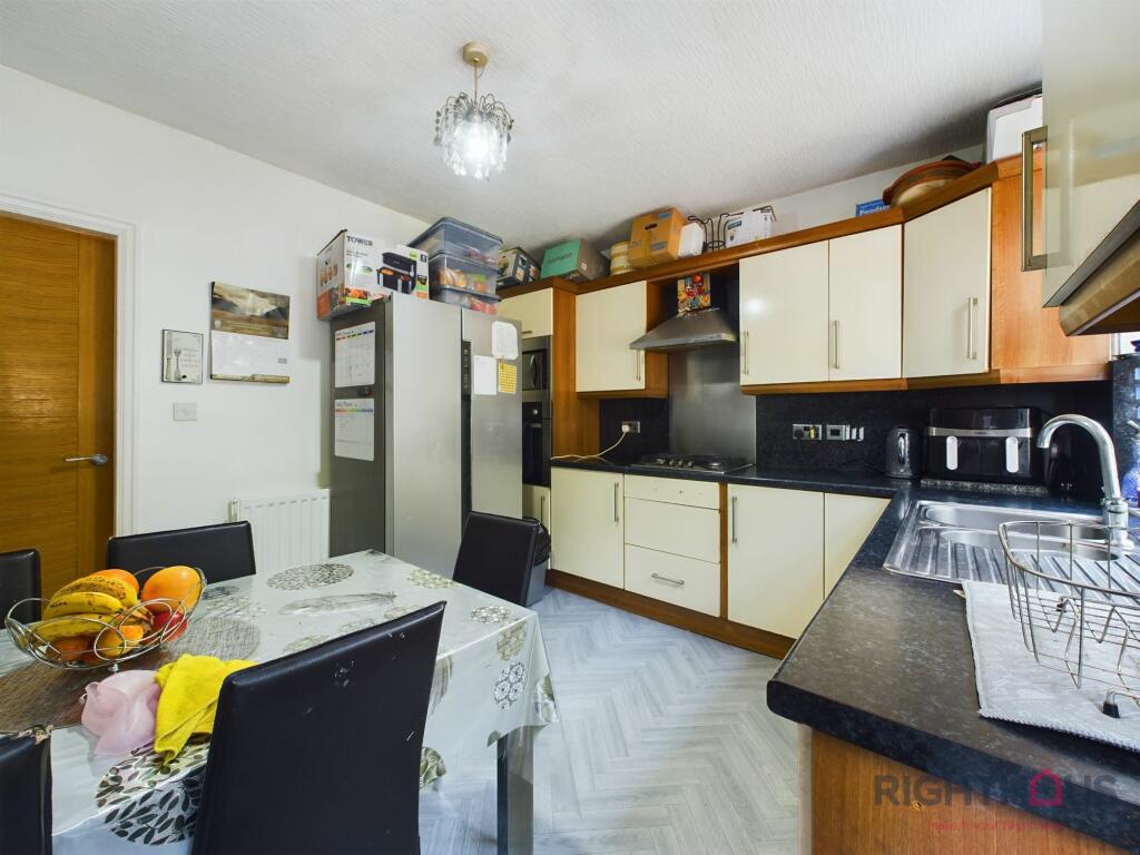 Additional image 4 of Carr Bottom Avenue, Bradford, BD5