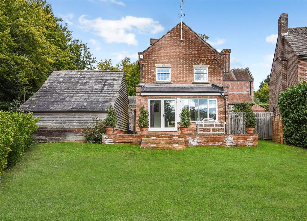 Additional image 5 of Anne Howard Gardens, Arundel