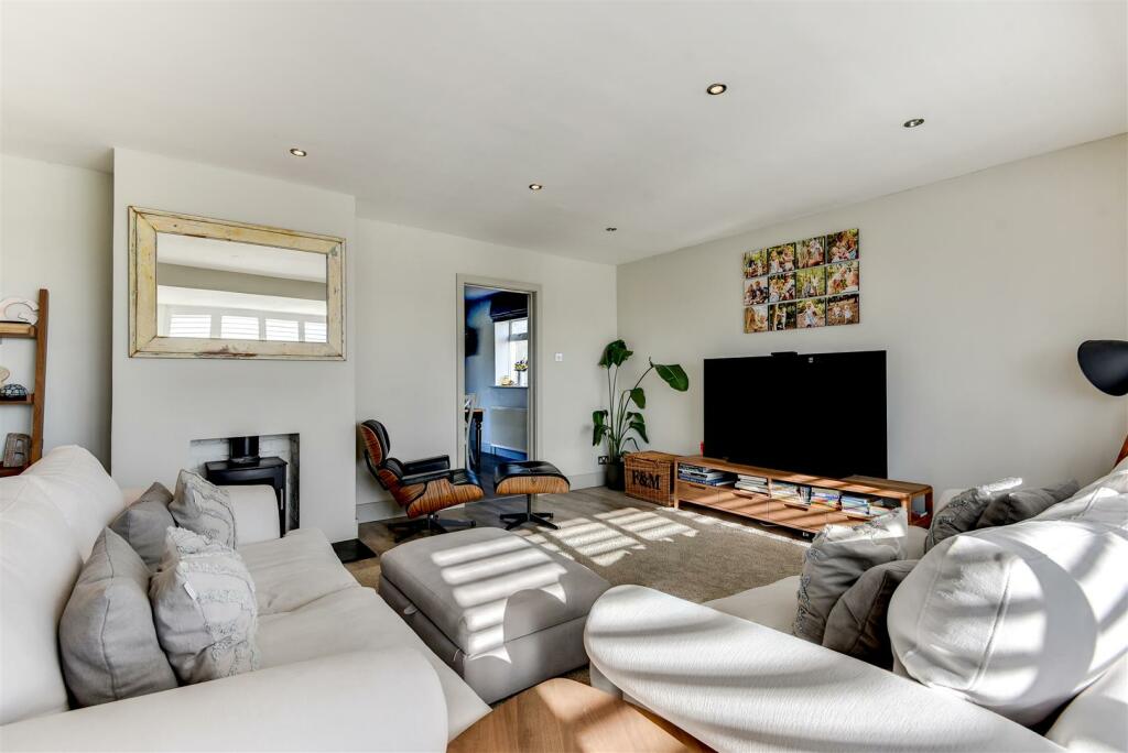 Additional image 13 of Marine Crescent, Goring-By-Sea, Worthing