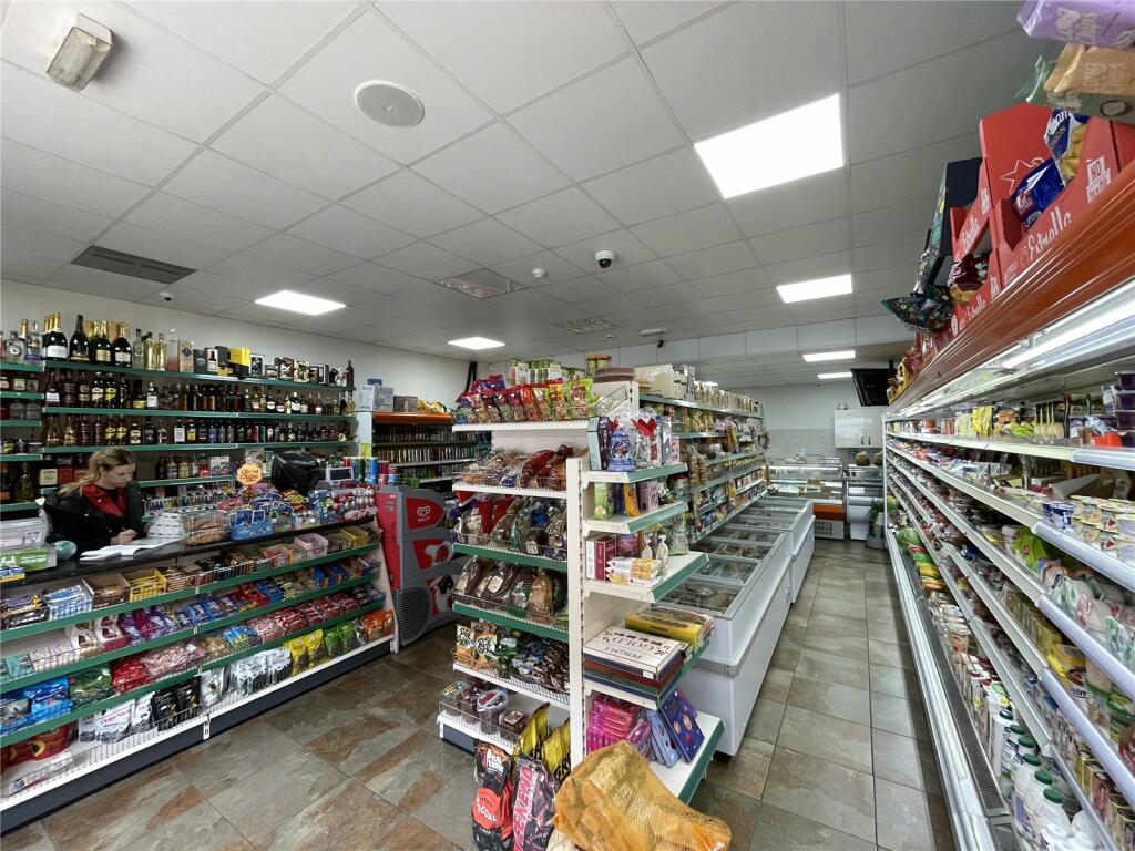 Additional image 7 of 21 Beach Road, Littlehampton, West Sussex, BN17