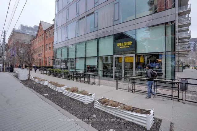 Additional image 30 of 560 King St Unit 823