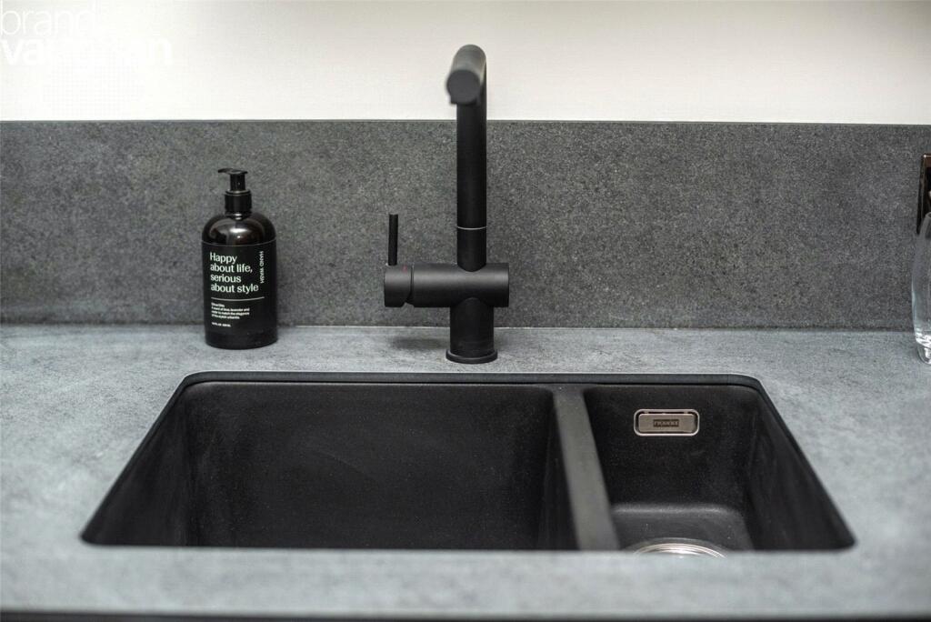 Additional image 6 of Gloucester Place, Brighton, BN1